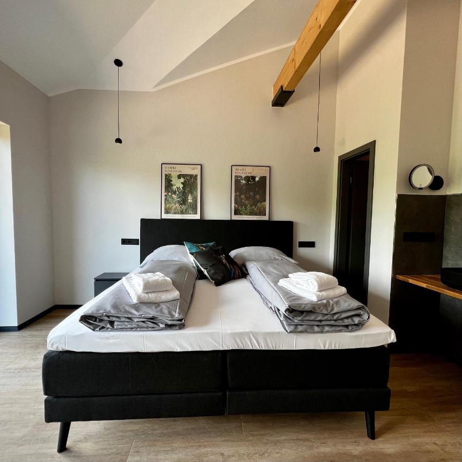 Hotel Drei Hoefe Friedrichsdorf Kültér fotó